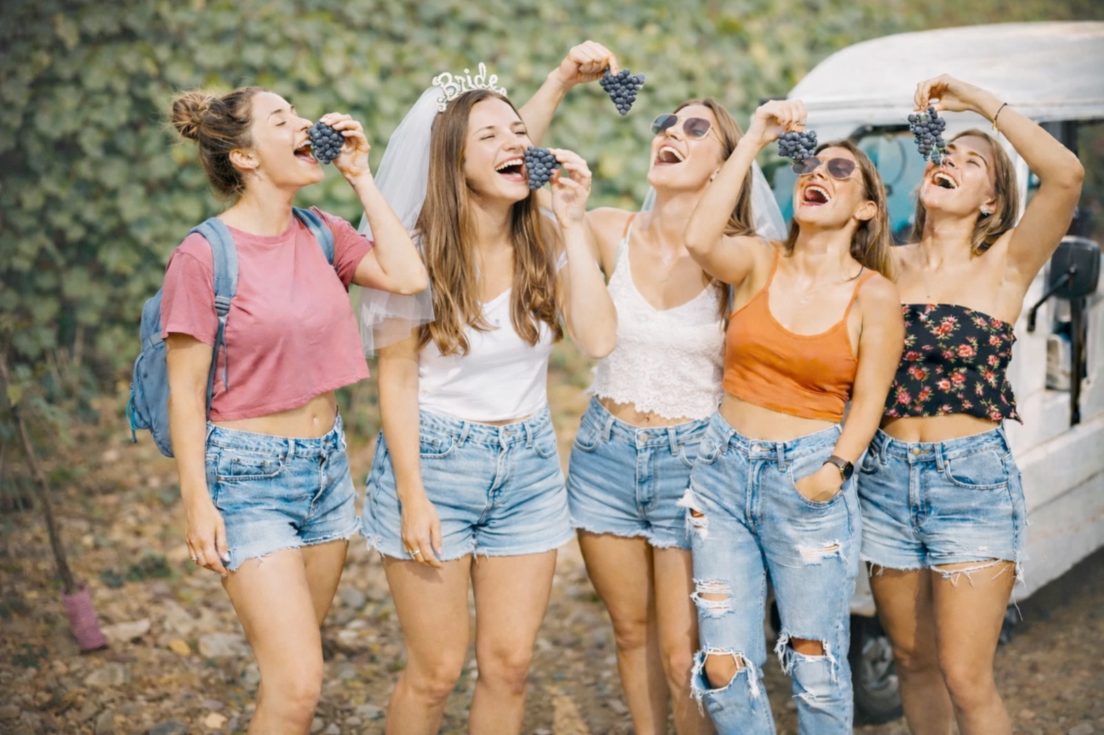 EVJF dans les vignobles de Champagne en tuk-tuk près d’Épernay